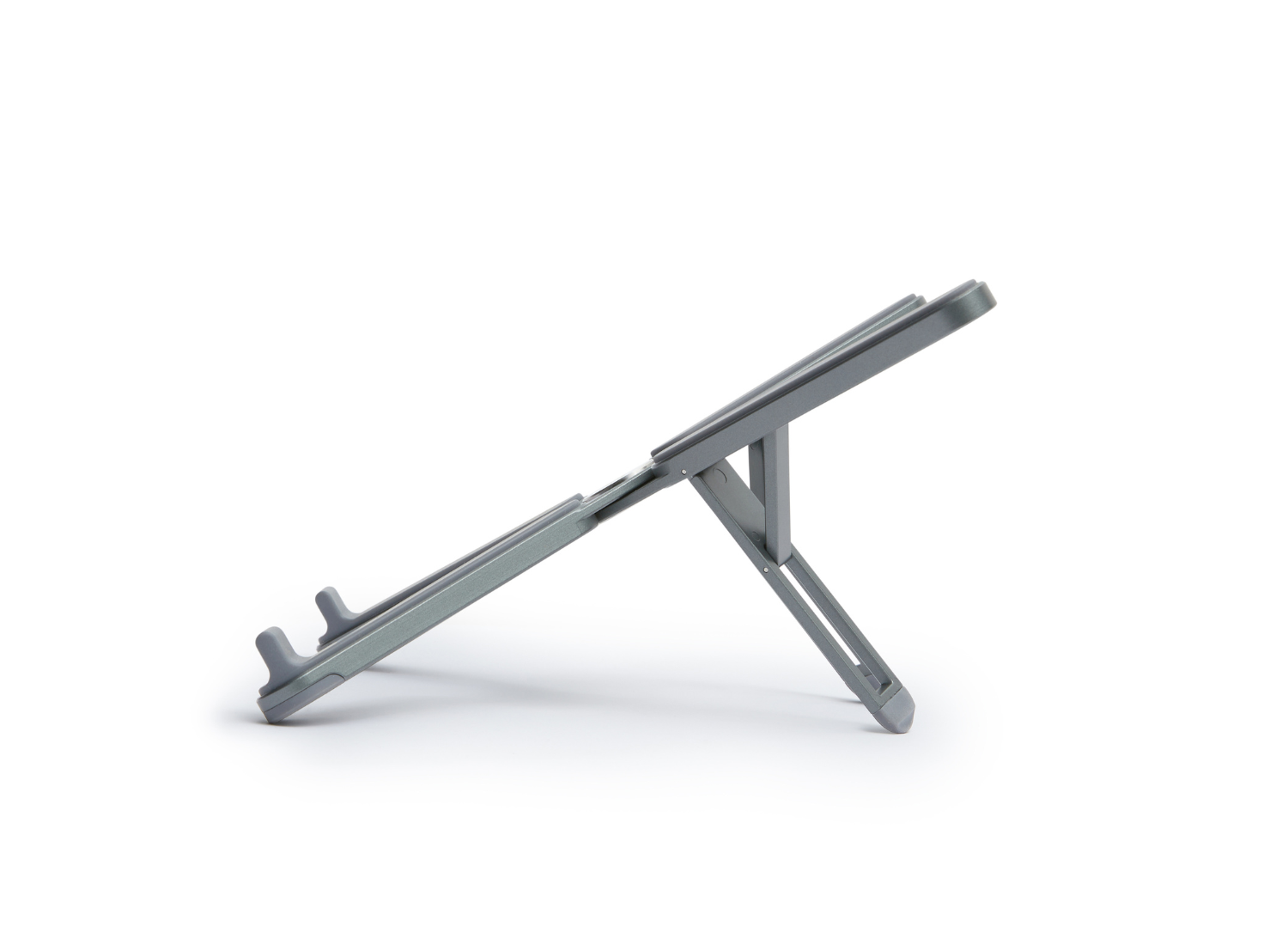 Portable online laptop stand